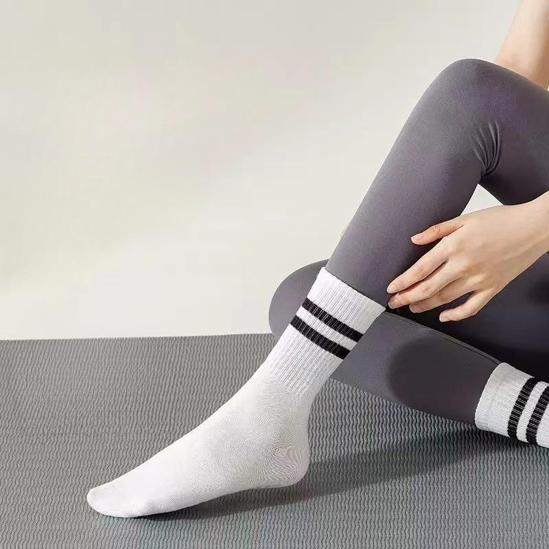 Ponožky Pilates pro ženy Ponožky na jógu Čistá bavlna Protiskluzové silikonové gripy Sport v hale Fitness Ponožky na jógu Pilates Taneční tělocvična