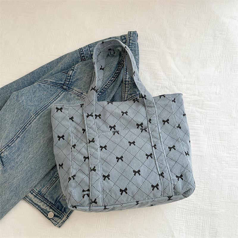 

Stylish And Chic Butterfly Knot Tote Bag In Gray Cream Pink And Blue For Trendy Women синій