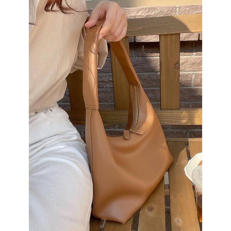 

Корейская версия мягкой сумки Pitot для женщин в стиле ретро, простая сумка-пельмень на одно плечо, сумка-мешок Niche Design большой вместимости для поездок на работу