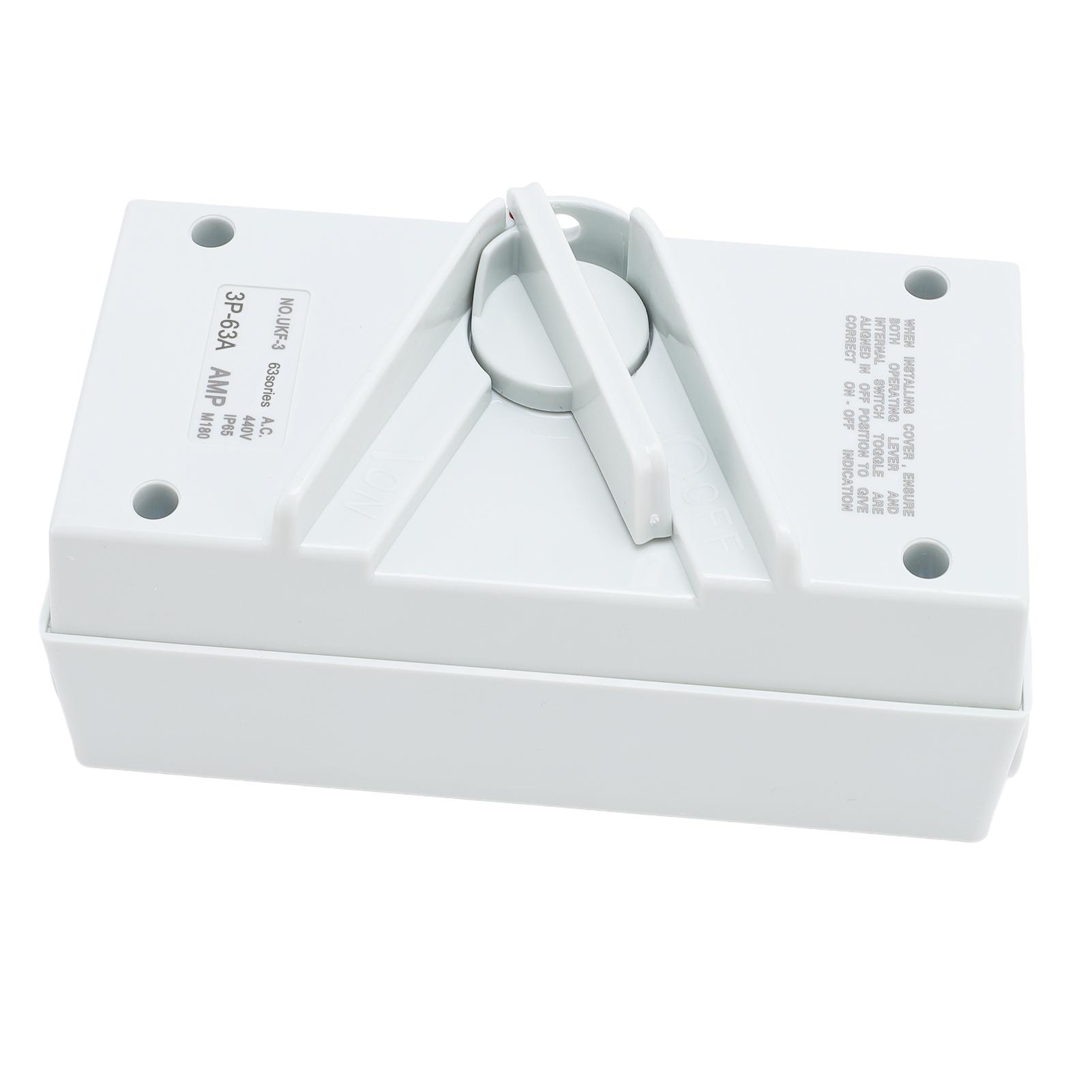 

Enclosed Motor Disconnect 63A 440V 3 Pole, Isolation , IP65 Water Proof, Silver Contacts, for Industrial, Airports, Docks, Shippin