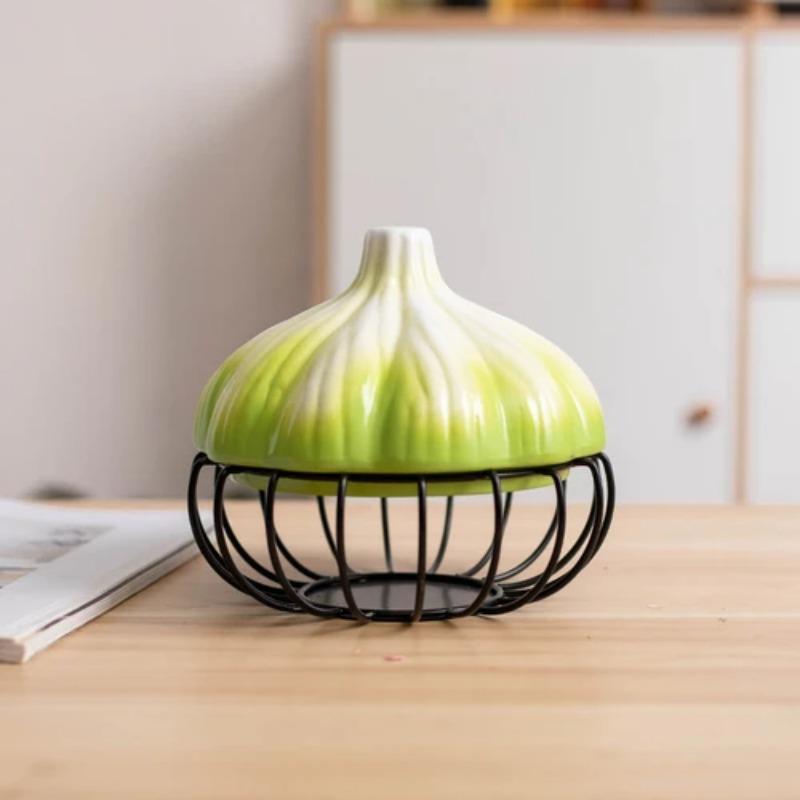 

Креативная корзина для хранения чеснока Керамическая крышка Корзина для хранения яиц, лука, имбиря, чеснока Кованая железная корзина для хранения Кухонные принадлежности