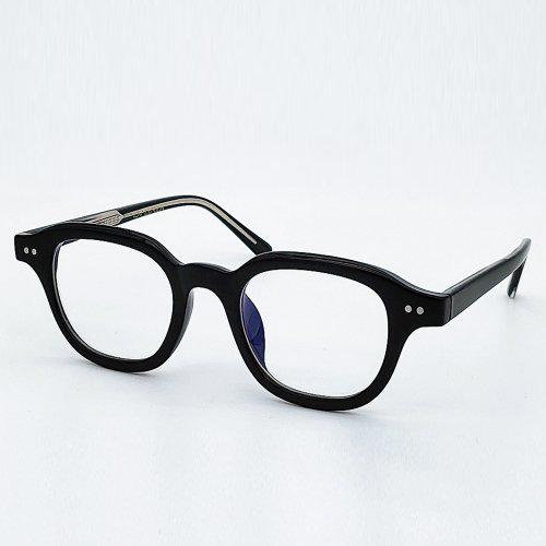 Lapeullolida Two Black Horn-Rimmed Glasses