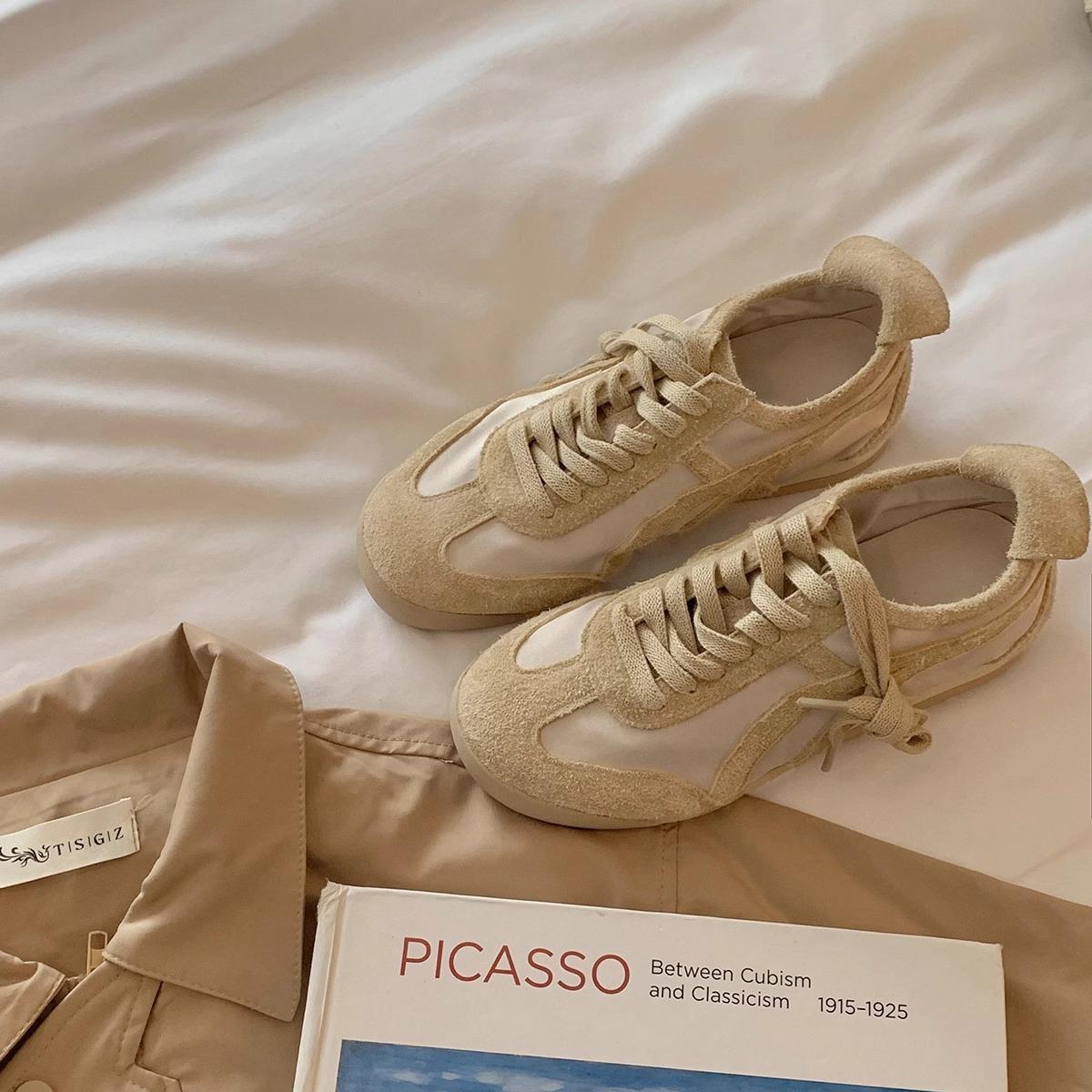 

Немецкие кроссовки с плоской подошвой, увеличивающие рост, для женщин 2025 года, новые, универсальные, удобные и легкие повседневные спортивные кроссовки Forrest Gu 40 абрикосовый