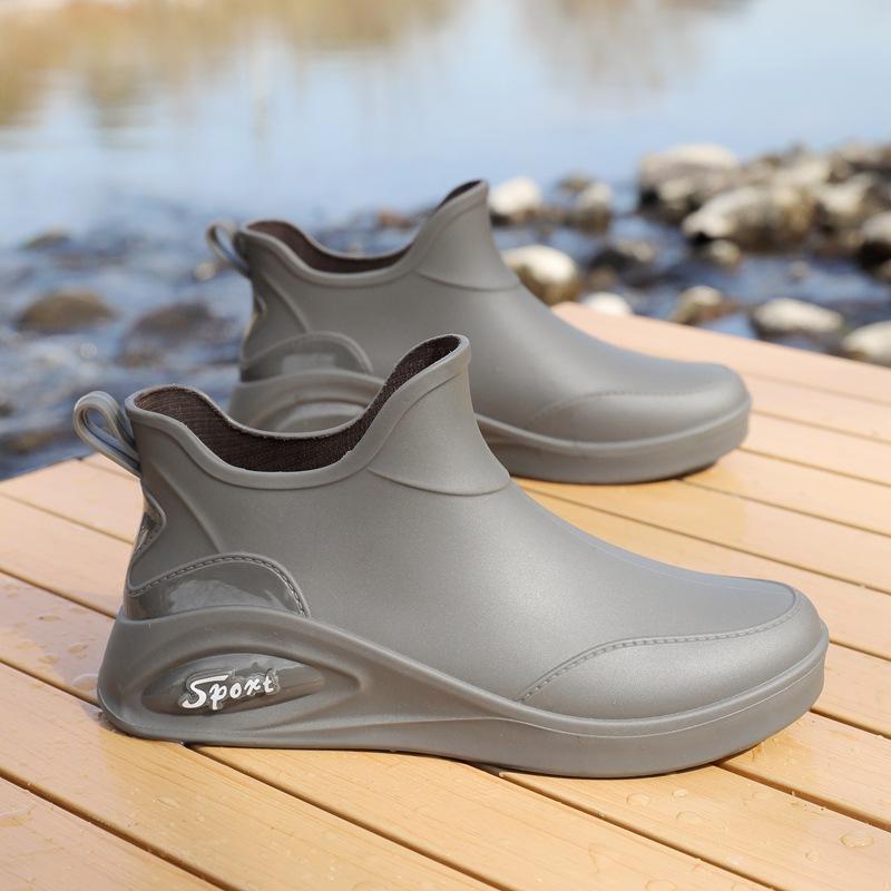 Men's Rain Shoes Non-slip and Waterproof Fashion Rain Boots Fleece Thermal Rubber Shoes Kitchen Work Medium Tube Short Tube Water Shoes