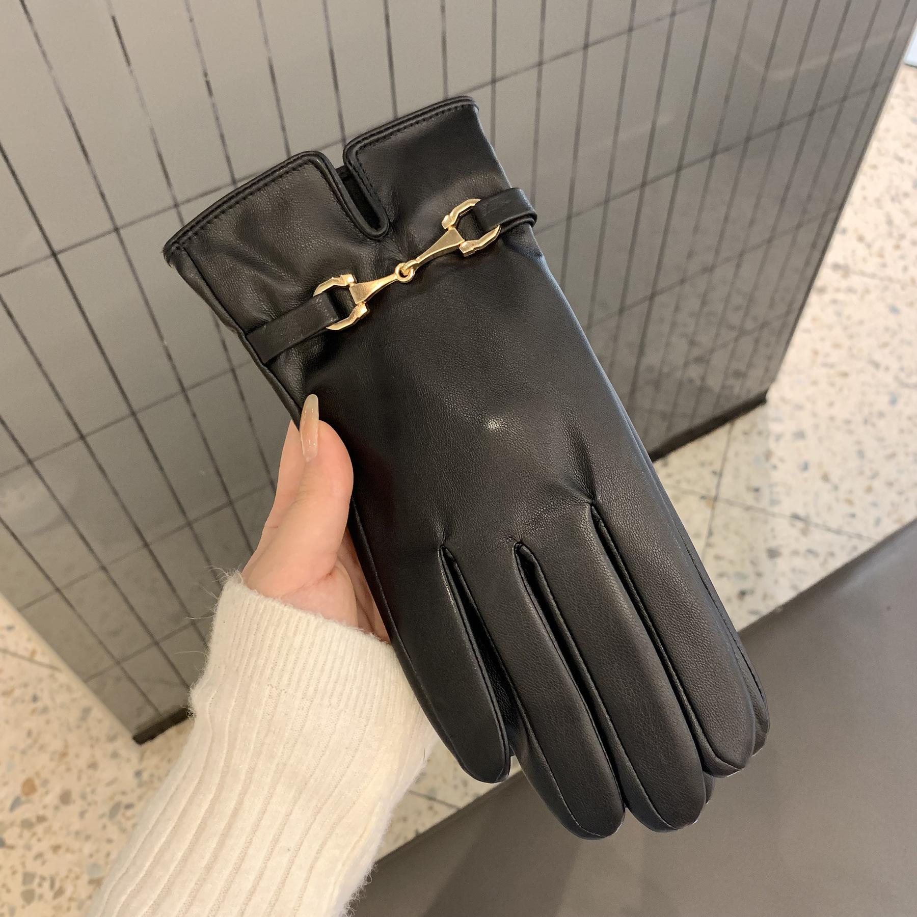 

Warm and Velvet Thickened Touch Screen in Winter. Touch Screen Five Finger Gloves for Riding Motorcycles in Winter. one size