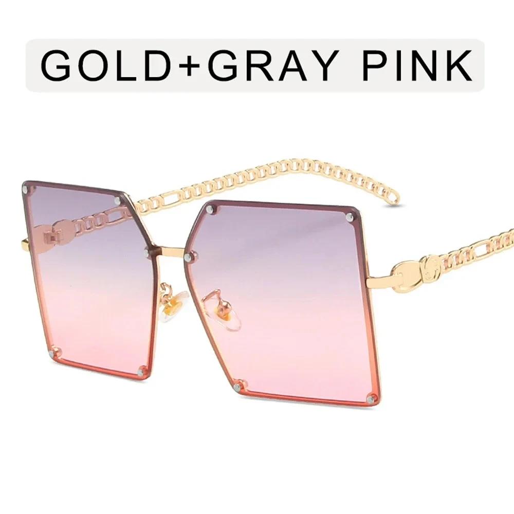 New Fashion Oversize Gradient Sunglasses Women Vintage Alloy Chain Frame Rivet Square Sun Glasses Female Elegant Shades