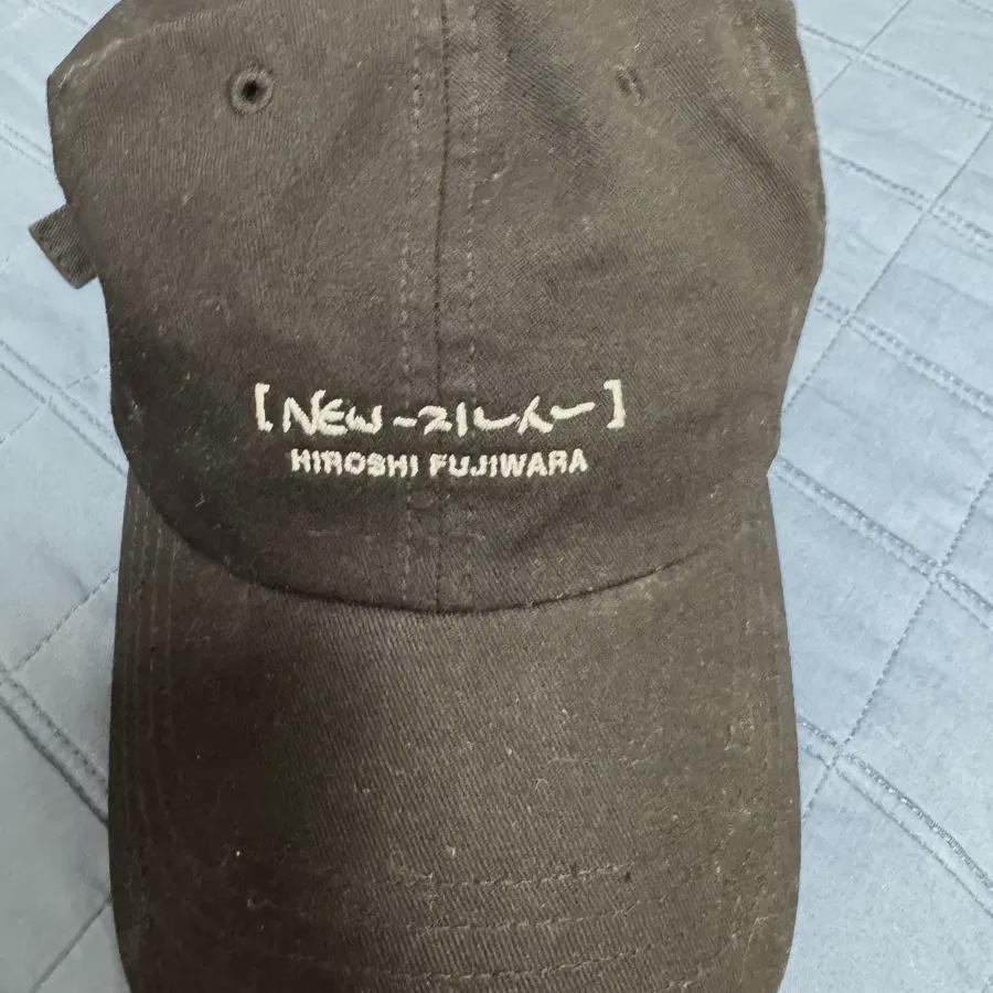 

Hiroshi Ball Cap Новые джинсы Товары