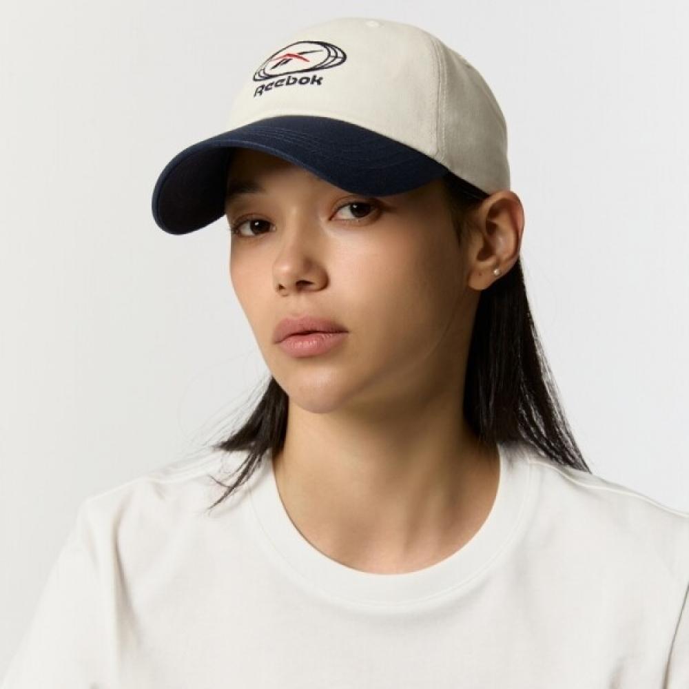 

Reebok Ballcap Circle Logo Off White off-white/F