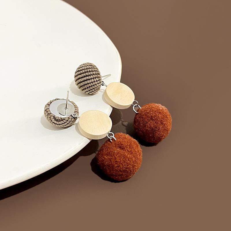 Small Fresh Winter Color Matching Flocking Hairball Girl Stud Earrings Soft Round Plush Cute Earrings Woman