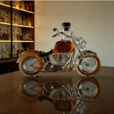 Transparent High Borosilicate Glass Motorcycle Wine Soaking Bottle, Craft White Wine Bottle, Whiskey Bottle