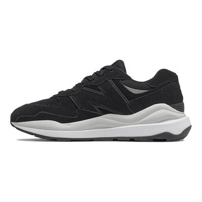 57/40 Čierno-biele pánske tenisky M5740RW1