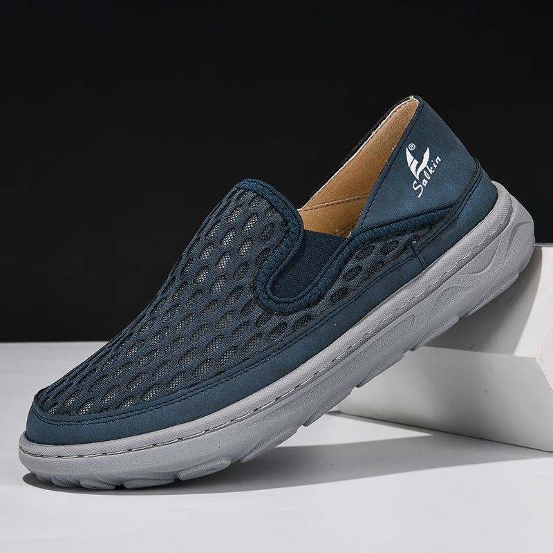 Summer Men's Breathable Casual Mesh Shoes with Soft Soles and Soft Surfaces, Slip Resistant Stitching for Shoe Making