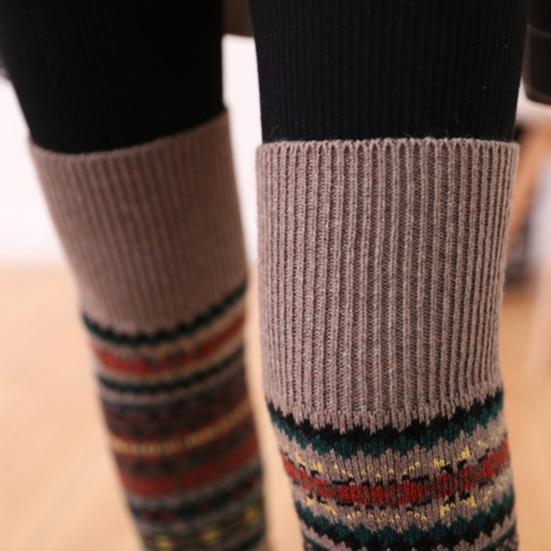 Loose Socks Knitting Warm Acrylic Fiber Stretch Bohemia Style Socks for Daily Life