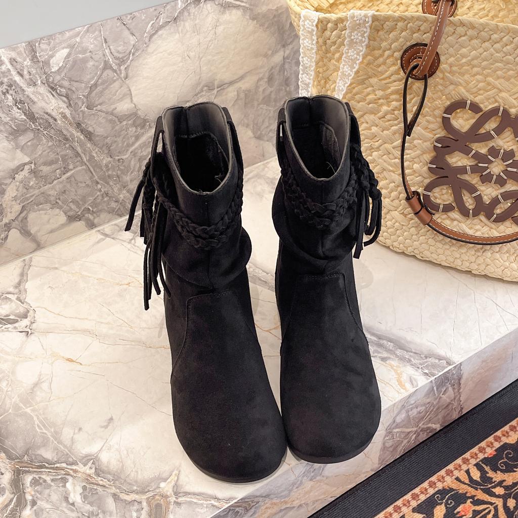 2025 autumn and winter new large size heightened retro fringed stacked small short boots women's round head medium tube pleated Martin boots