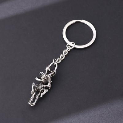 Metal Skull Keychain Pendant Skeleton Design Key Holder Durable Chain Link Key Ring Accessory for Men and Women