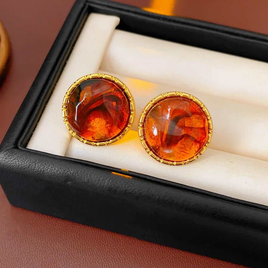 Vintage Amber Resin Geometric Stud Earrings for Women Gold Plated Simple Round Hexagonal Earrings Statement Party Ear Jewelry K