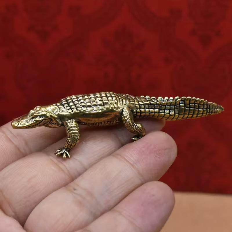 Antique Brass Crocodile Statues Elegant Standing Positions for Home/Office/Outdoor Decor Perfect Gift for Housewarming Christmas