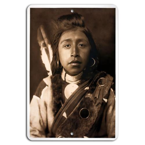 Vintage Portrait on Metal SignAluminum 20x30cm(7.8x11.8inch)