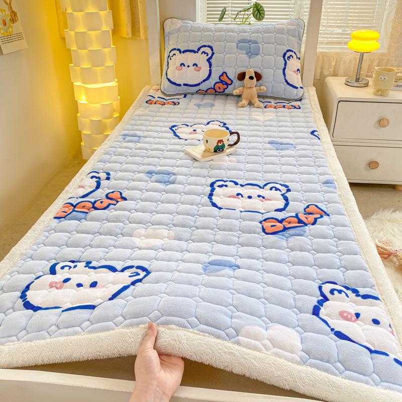 Plush Milk Velvet Mattress Pad - Thick Quilted Cushion for Dorms, Tatami, or Single Beds