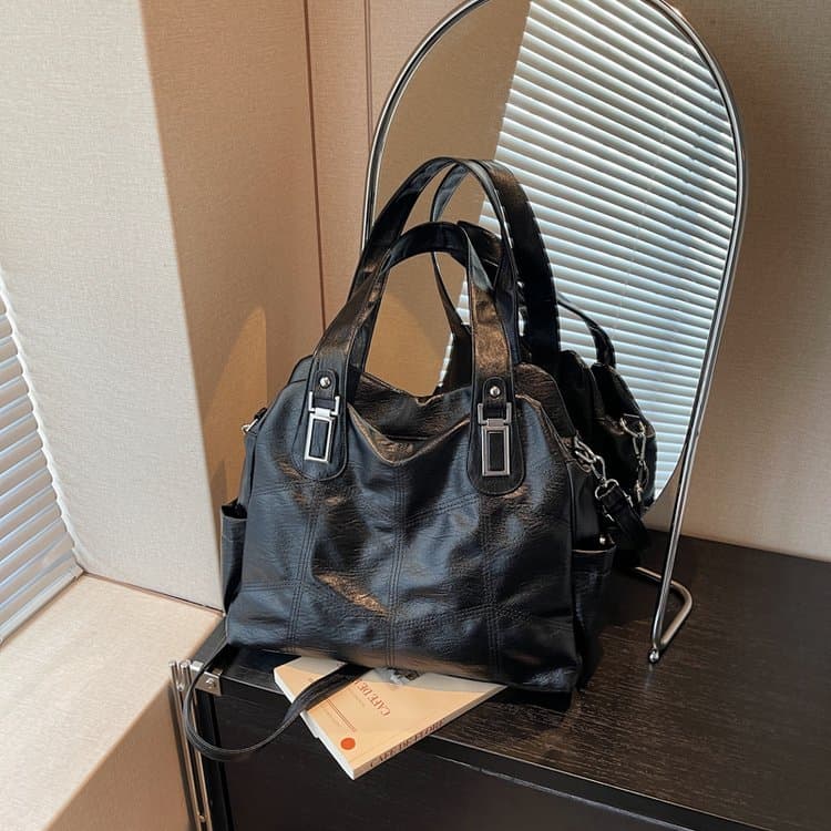 Retro old tote bag shoulder underarm bag
