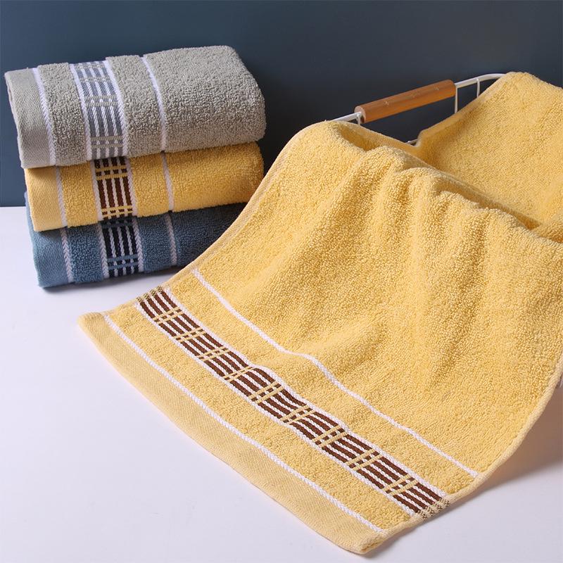 Plaid Cotton-Polyester Hand Towel - Soft, Absorbent, Ideal for Home & Hotel Use