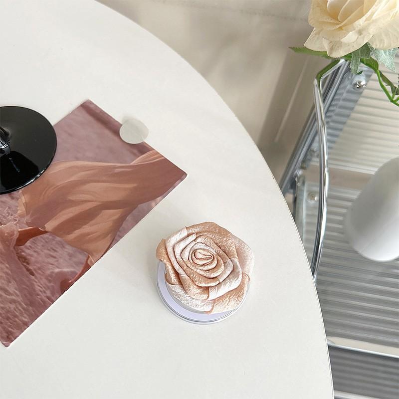 

Japanese Korean Fairy Style Fabric Retro Rose Magnetic Suction Light Luxury Temperament Creative Ins Airbag Lazy Phone Holder