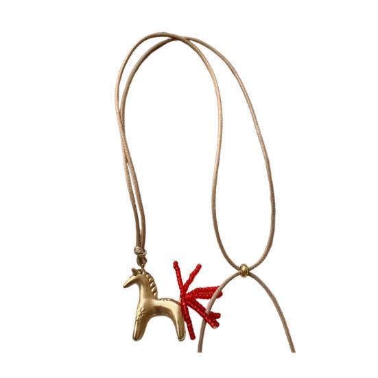

Ожерелье-подвеска в виде лошади из сплава, легкое, гипоаллергенное, для мужчин и женщин, ожерелье для свитера, модные ювелирные аксессуары, Рождество C