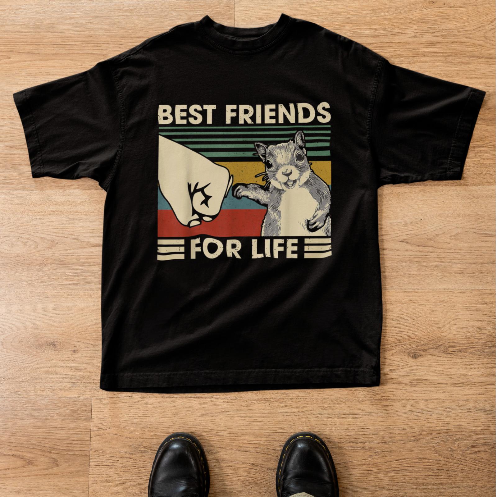 Best Friends For Life Squirrel Fist Bump Vintage Funny Animal T-Shirt XL