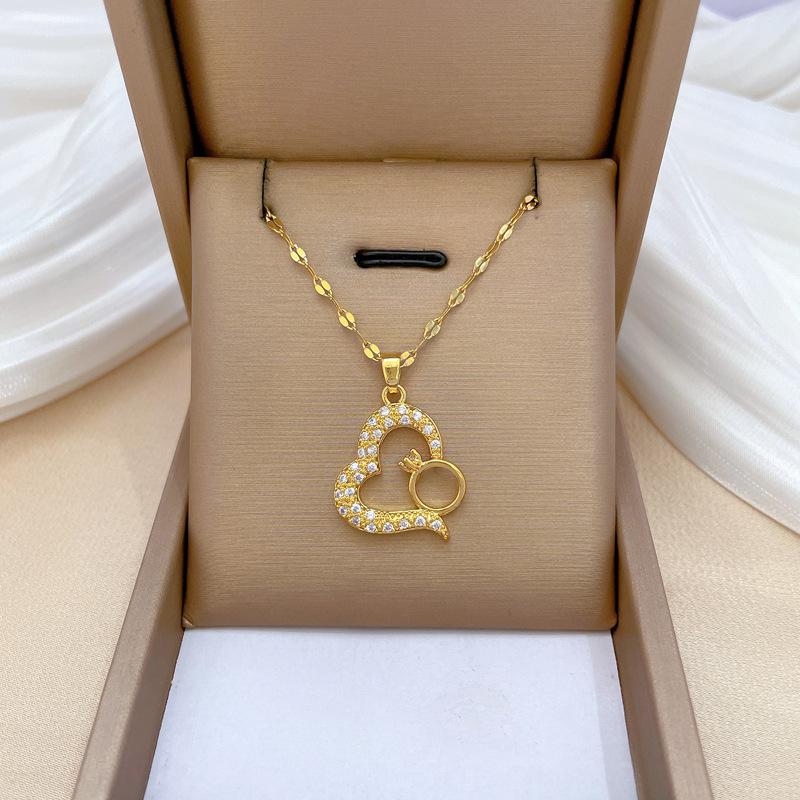 Love Marriage Proposal Ring Light Luxury Temperament Gorgeous Full Diamond Necklace Women'S Versatile Collarbone Chain Titanium Steel Chain