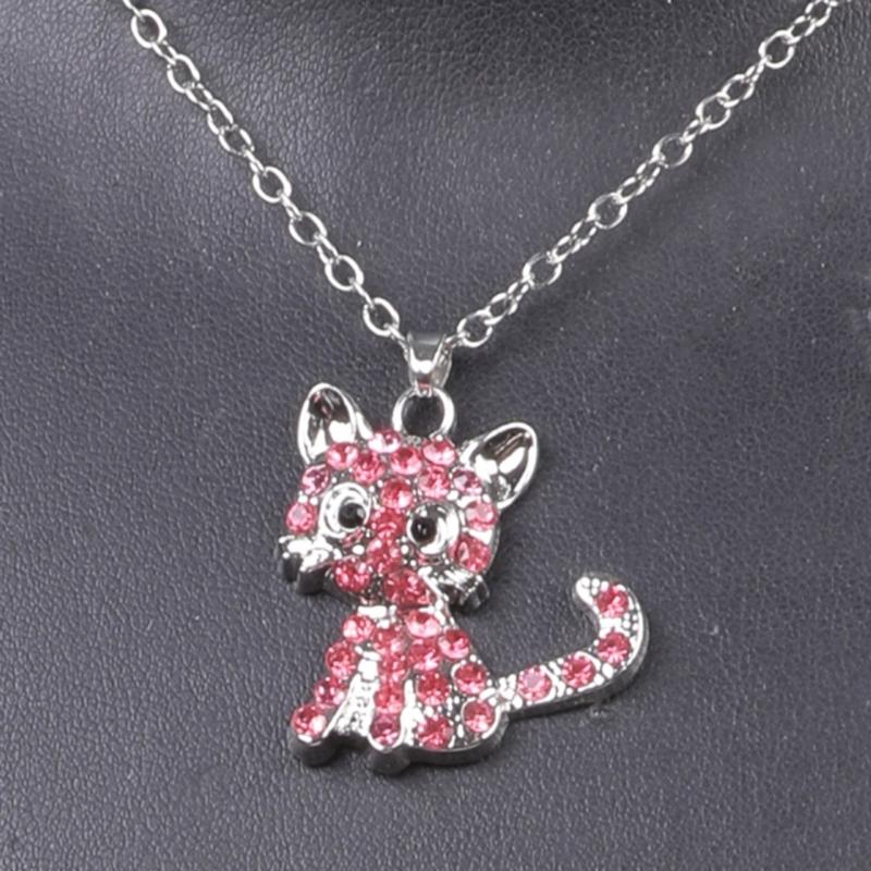 Elegant Cats Pendant Necklace Jewelry Sophisticated Cats Pendant Necklace with Bright Rhinestones for Daily Wear Dates