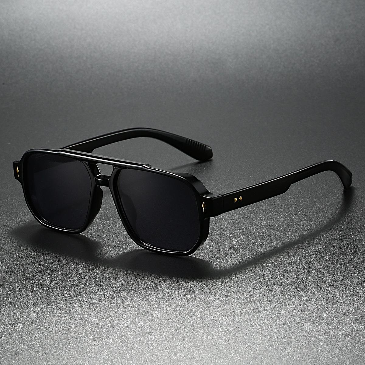 Fashion Double Beam Rice Nail Square Sunglasses Trendy Retro Casual Driving Sunglasses Universal