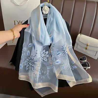 Lunga Sciarpa Floreale Ricamata in Seta Lana Scialli Avvolgenti Donna Bufande Foulard Fazzoletto da Testa Hijab Pashmina Sciarpe Bandana Poncho