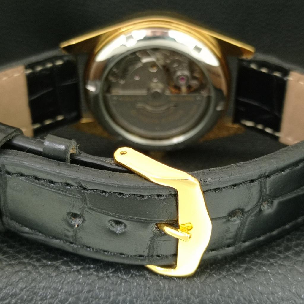 VINTAGE CITIZEN AUTOMATIC REFURBISHED JAPAN MENS PURPLE DIAL WATCH a445317-1