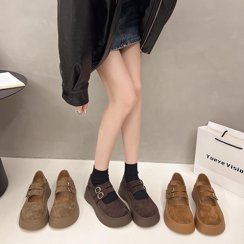 Retro Big Head Soft Sole Shallow Mouth Single Shoes Women's 2025 New Spring Thick Sole Height Increase with Skirt Versatile Mary Jane Shoes