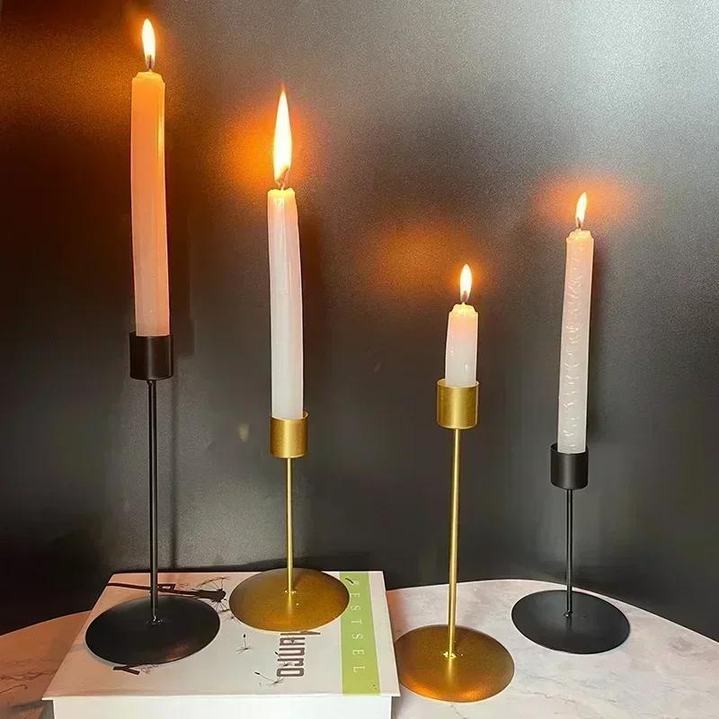 Nordic Single Head Candlestick Simple Iron Art Candleholder Wedding Decoration Romantic Atmosphere Candlelight Dinner Candle Cup