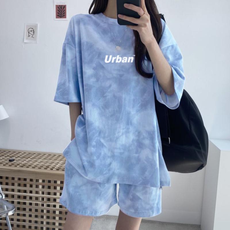 Women's Summer Comfort Set with Short Sleeves and Shorts