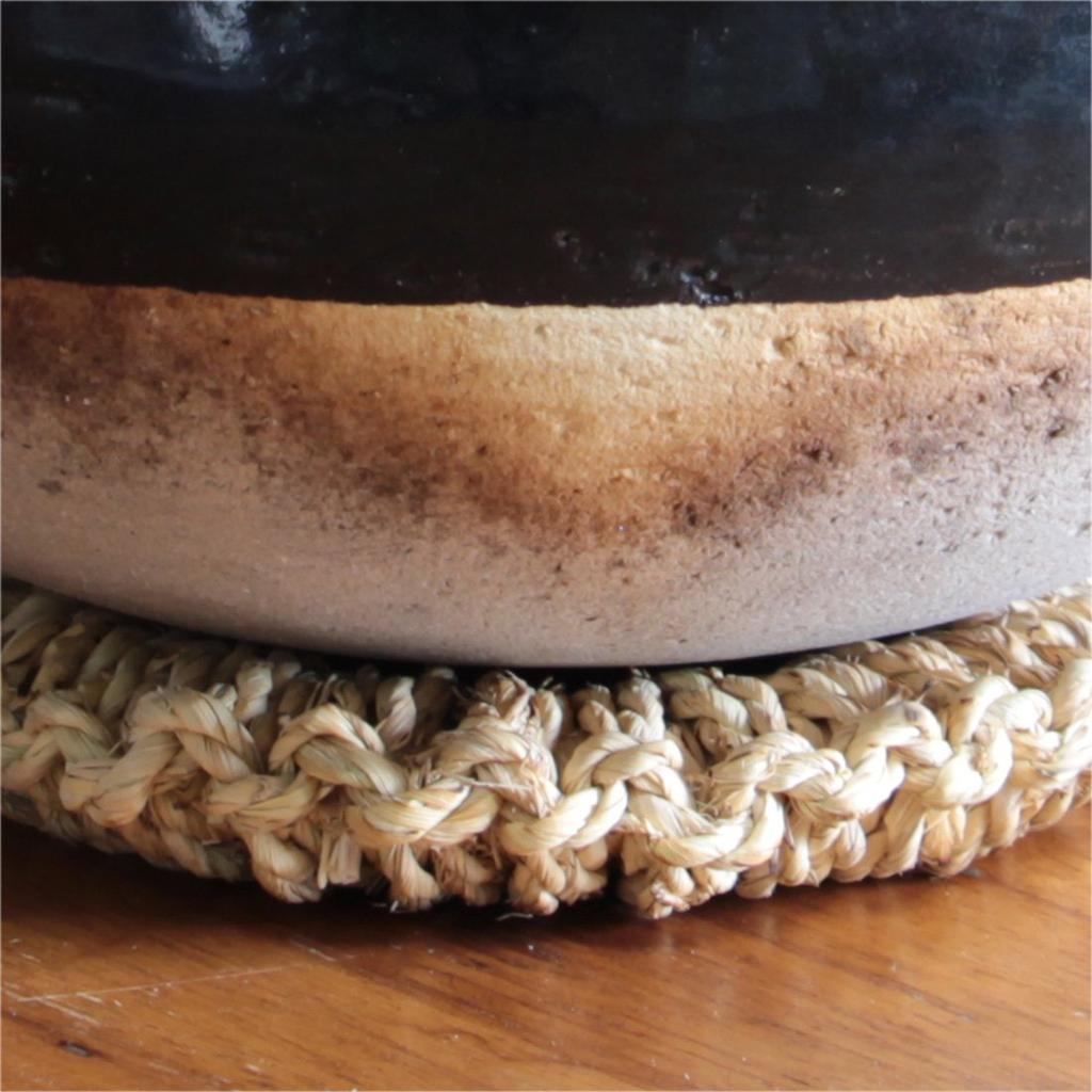 Matsunoya Straw Pot Holder (Small: Approx. 15cm) / Made in Japan