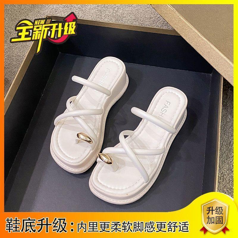 Cool slippers female summer wear 2025 Internet celebrity toe fashion French platform fairy style niche wedge heel shoes