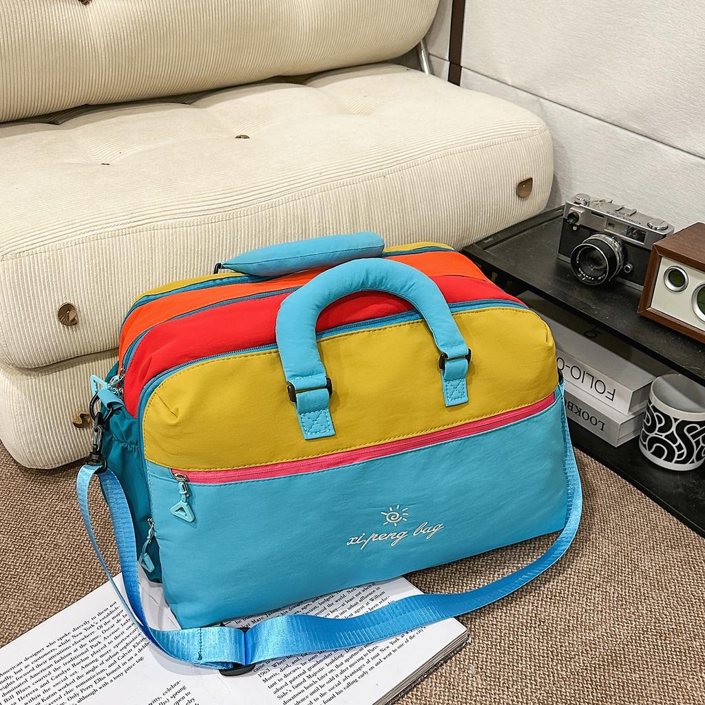 Stylish and Lightweight Hand-held Travel Bag for Women, Large-capacity Oblique Span Exercise, Yoga, Fitness Training, Going Out Storage, Duffel Bag