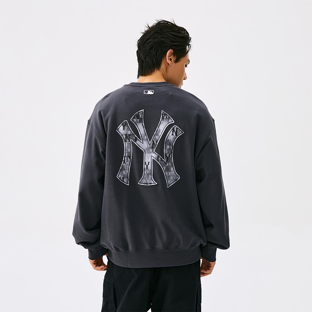 New MLB MONOGRAM Collection New York Yankees 25FW Sweatshirt Unisex Standard Charcoal Gray 3AMTM0754-50CGS