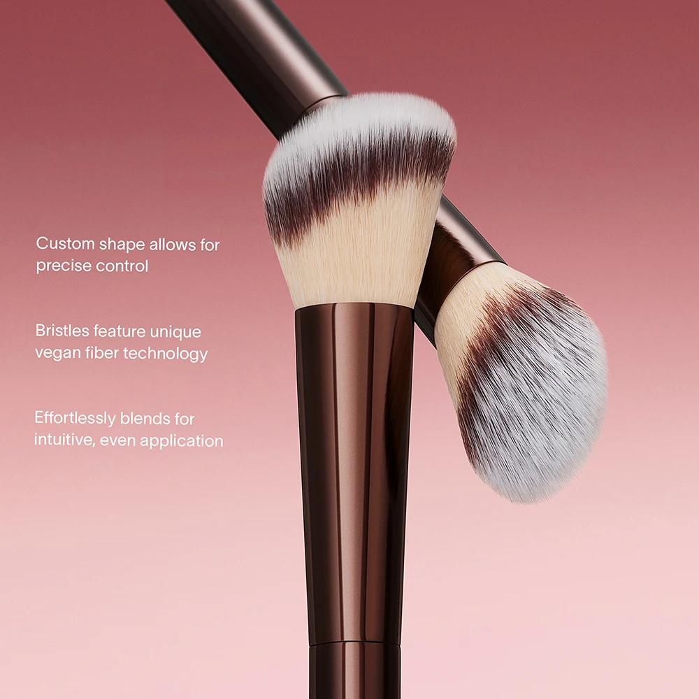 Luxury Blush Brush No.15 Angled Stippling Contour Makeup Brush with Soft Synthetic Hair Alumininum Handle