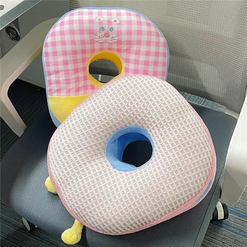 Dopamine Lattice Emoticon Pattern Neck Pillow Plush Toy Office Rest Prop Gift