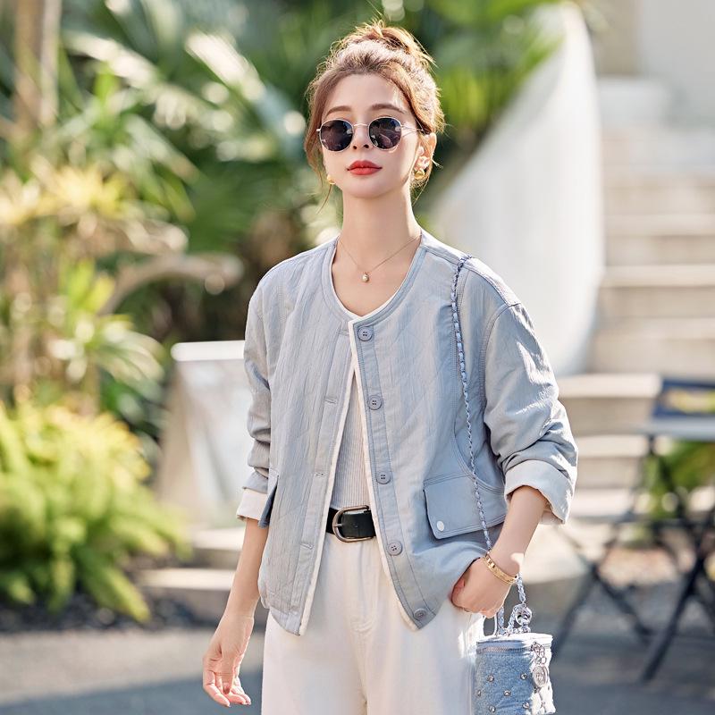 

Женская шикарная куртка весна 2025 года, белая, с цветными блоками Extra Large синий/серый