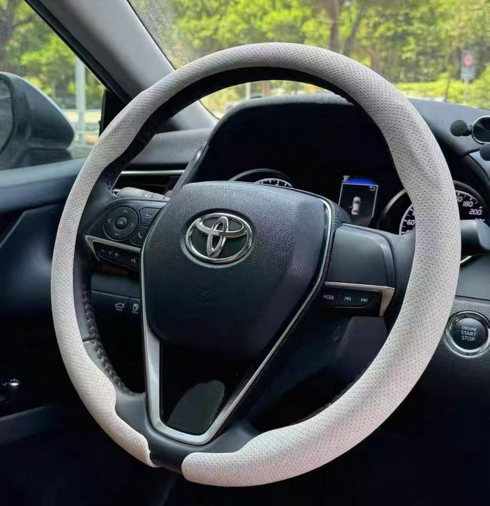 8D Nappa Leather Car Steering Wheel Cover for Toyota C-HR Hybrid 2015-2025 2026 Ultra Thin Auto Steering Wheel Auto Accessories