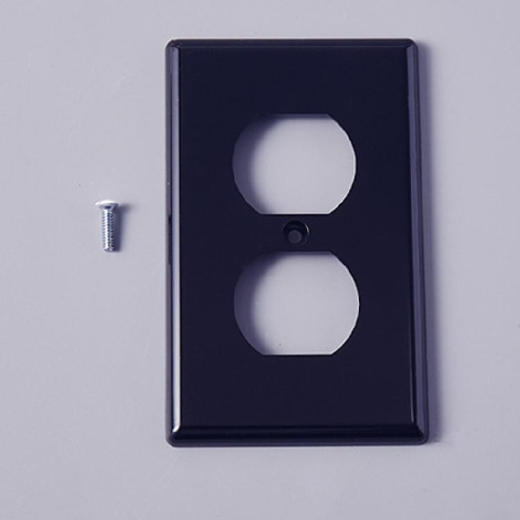 Safety Shielding Wall Outlet Cover with Wear Resistant Plastic Construction Universal Electrical Outlet Case For Indoor Use