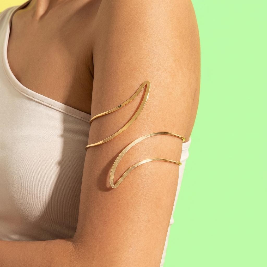 Creative Geometric Line Spiral Heart Arm Cuff Bracelets for Women Water Drop Stone Pendant Open Armlet Aesthetic Jewelry
