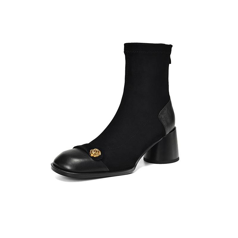 

Сапоги детские замшевые камелии на высоком толстом каблуке, короткие, эластичные, тонкие, большого размера 35 чёрный