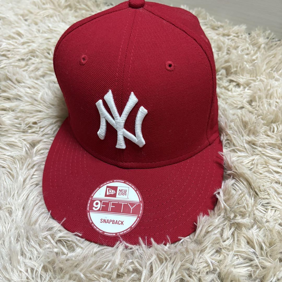 

[USED] Red 9FIFTY baseball cap with adjustable snapback, unisex