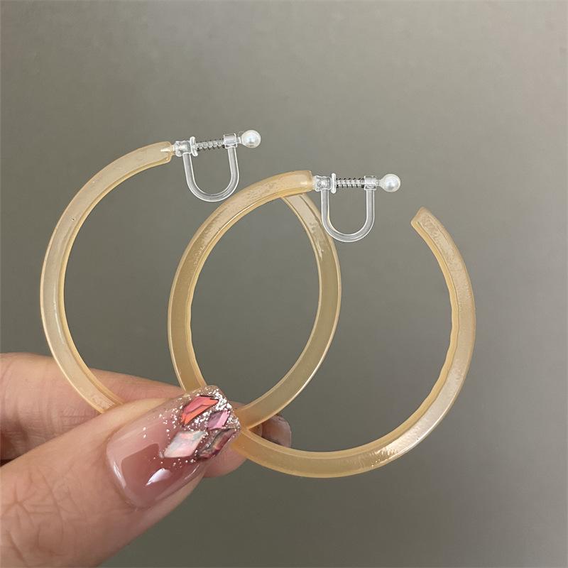 C-shaped Large Hoop Earrings - Geometric Circular Stud Earrings with Stylish and Casual Ear Hooks