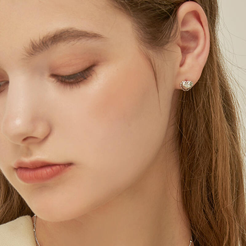 Pau Pau Mini Earrings